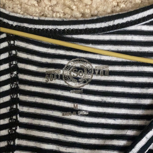 Top - Picture 3 of 3